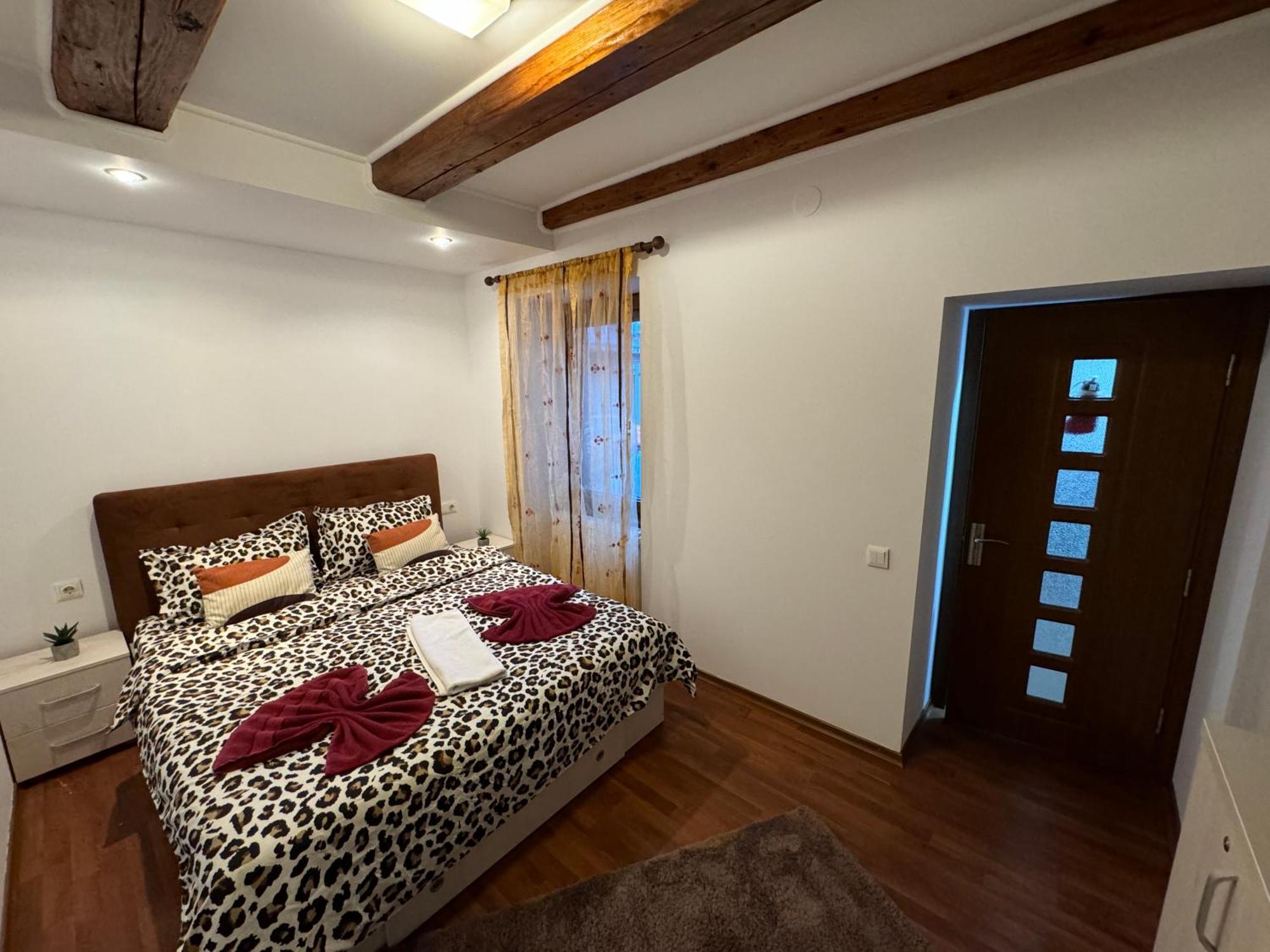 Iazi Apartament Braşov Eksteriør bilde